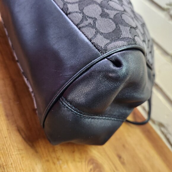 Coach Lexy Black Jacquard & Leather Shoulder Bag Purse - Picture 9 of 13